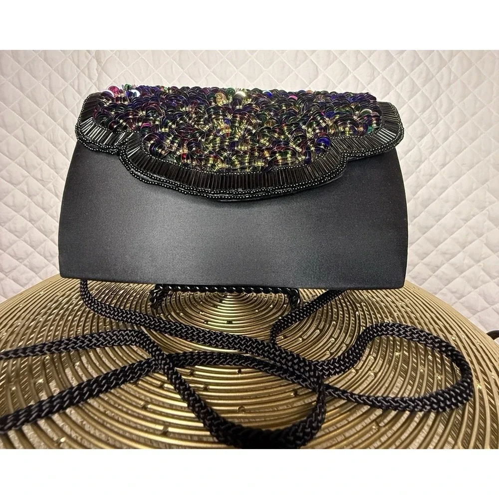 VTG La Regale Clutch Black‎ Satin Beaded Prom Mermaidcore Iridescent 